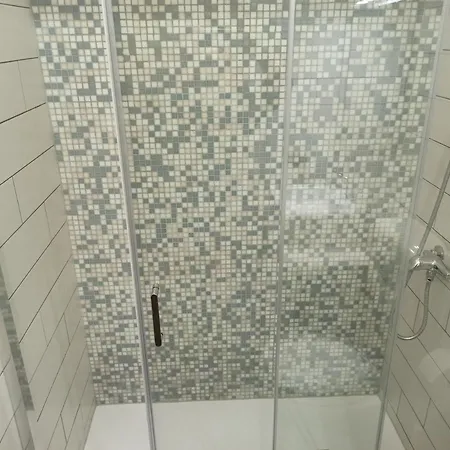 Al Centro Di 3* Lecce